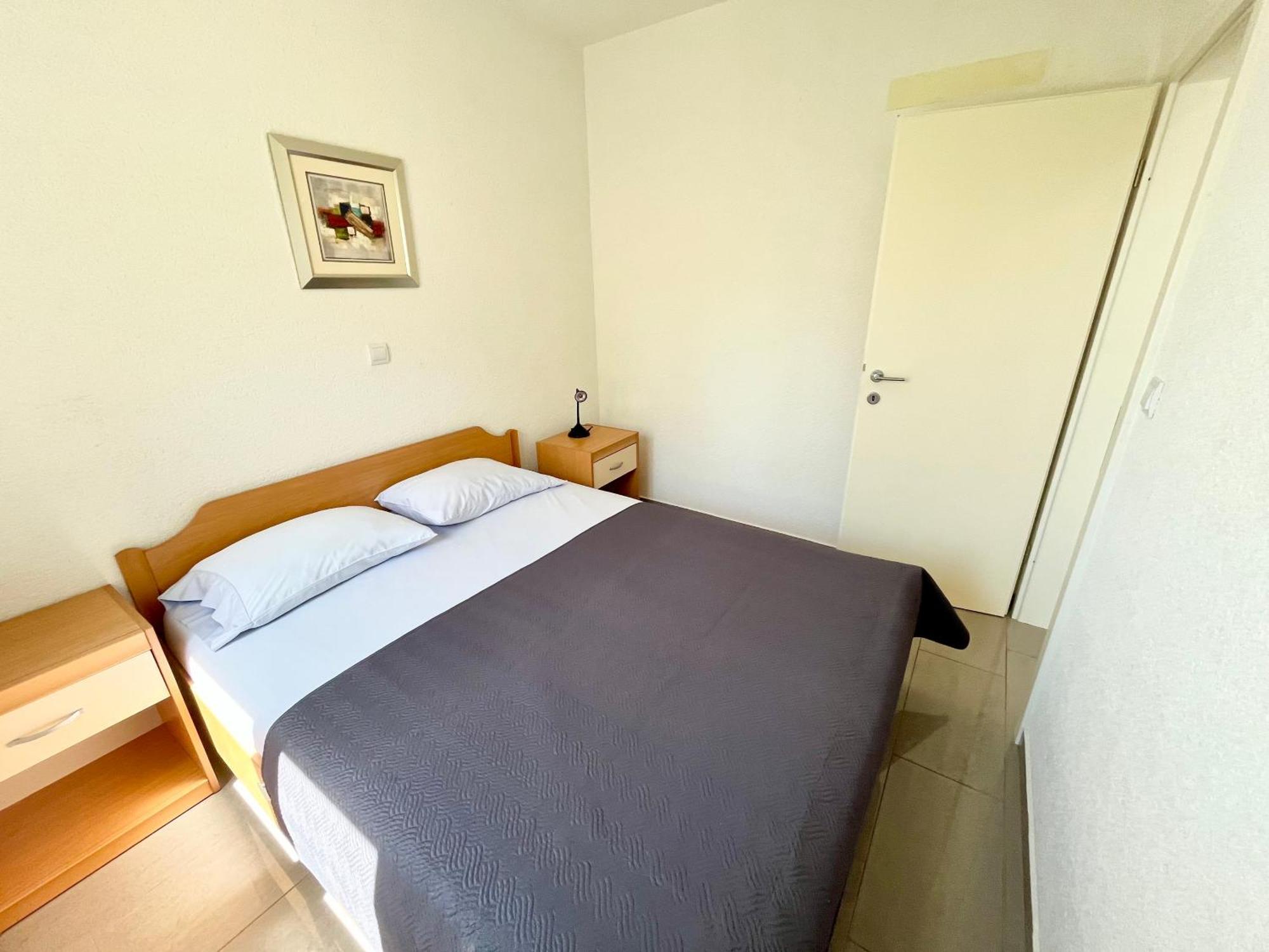 Paradise Apartments - Robinson Getaway Gdinj Eksteriør bilde